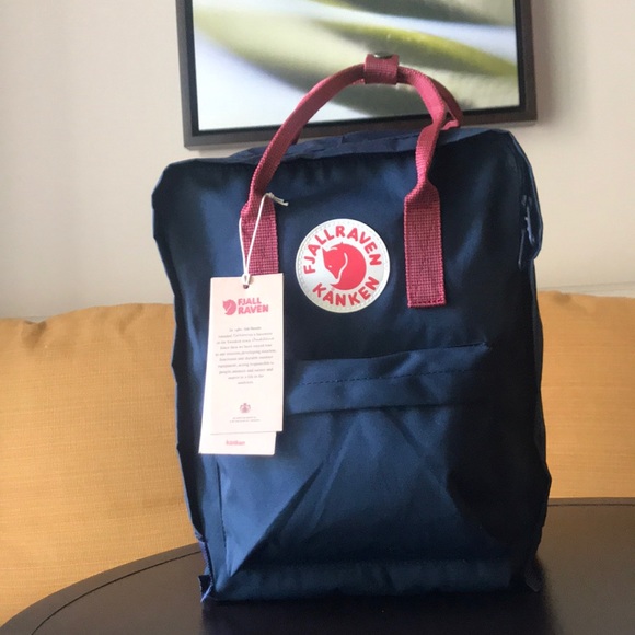 kanken dark blue